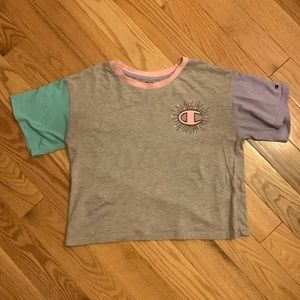 XL / Champion/ Cropped Shirt